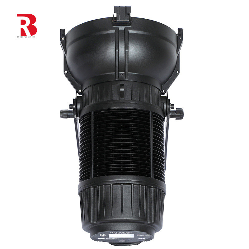 RGBAL 5 In1 300w đèn LED Fresnel Đèn sân khấu IP65 Được đánh giá với Studio sân khấu tự động Zoom